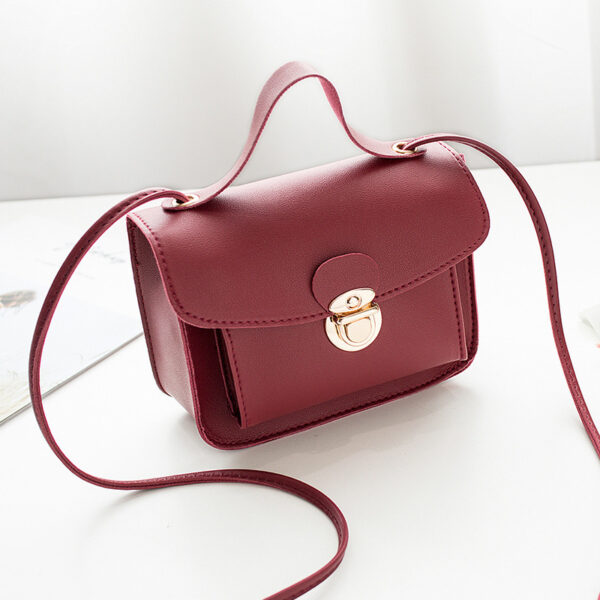 Women Fashion Shoulder Bag PU Envelope Bags Women Solid Crossbody Messenger Handbag - Image 2
