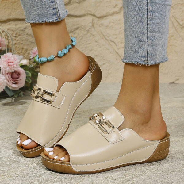 Plus Size Peep Toe Slippers With Metal Accessories - Image 2