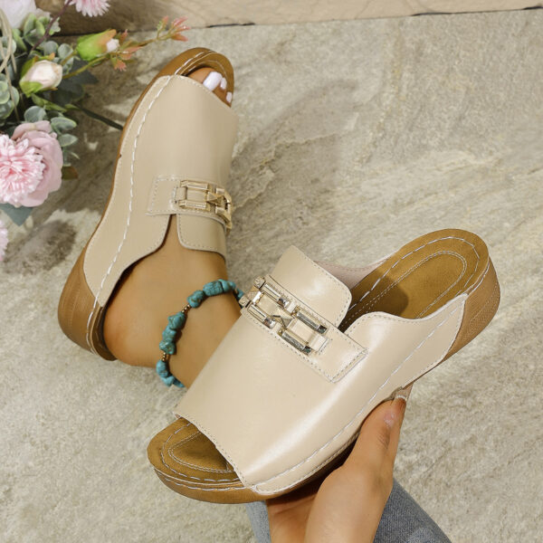 Plus Size Peep Toe Slippers With Metal Accessories - Image 10