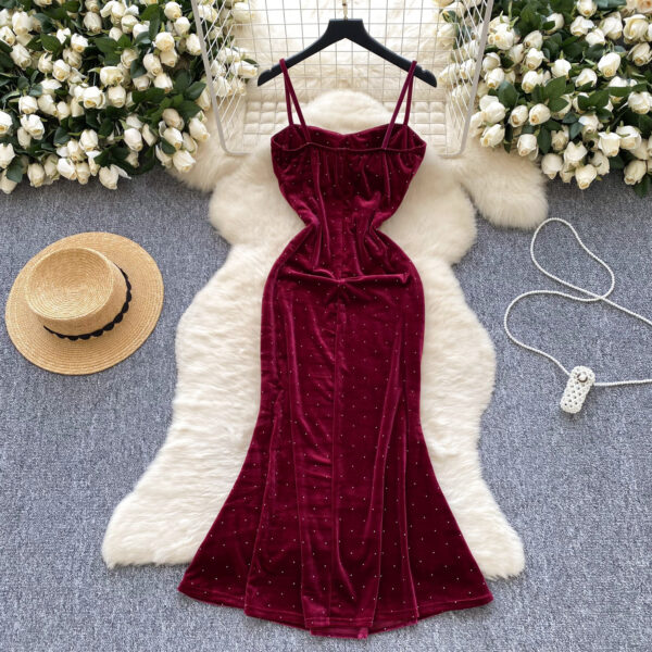 Women's Sexy Socialite Pleated Waist Tight Suspender Dress - Image 4